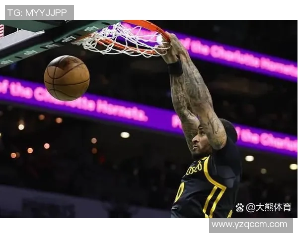 勇士与马刺2016至2017赛季对决回顾及精彩瞬间分析