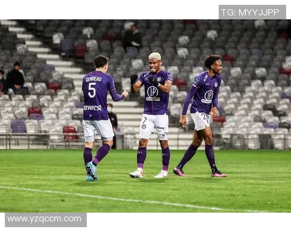 图卢兹与敦刻斯诺激战正酣谁能在这场较量中脱颖而出 图卢兹与敦刻斯诺激战正酣谁能在这场较量中脱颖而出