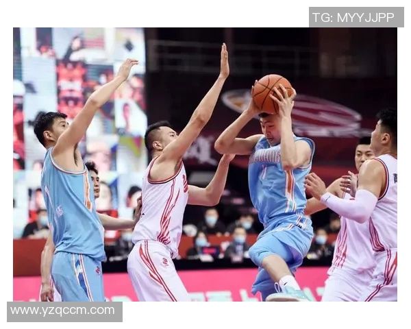 央视CBA精彩回放新疆队对阵青岛队全场录像分析与精彩瞬间回顾