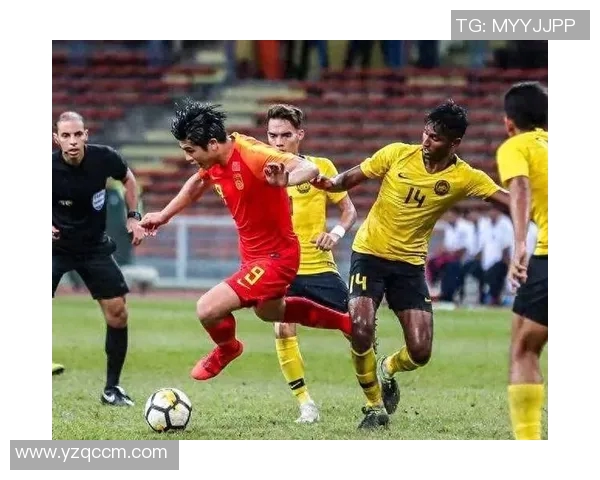 马来西亚足球对阵新加坡的激烈较量展现东南亚足球魅力与竞争精神 马来西亚足球对阵新加坡的激烈较量展现东南亚足球魅力与竞争精神